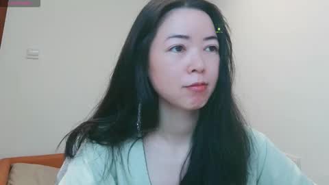 Snapshot of luckrose chatting on 02-28-26, 05:19 Jinn online show from 02-28-26, 05:19