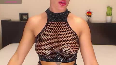 Snapshot of lucky4905010 chatting on 10-20-25, 06:52 lucky4905010 online show from 10-20-25, 06:52