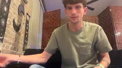 Snapshot of lucky_bme chatting on 03-10-26, 01:10 lucky_bme online show from 03-10-26, 01:10