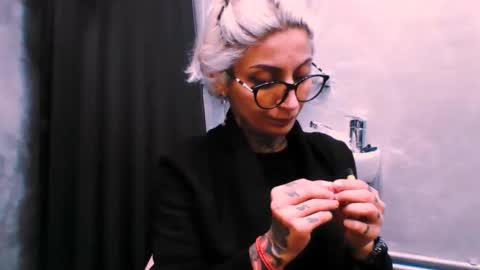 lucky_denizz online show from 11-20-25, 03:23