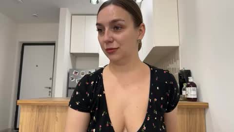 lucky_foryou_baby online show from 10-27-25, 08:51
