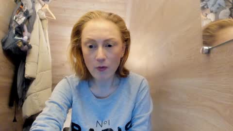 lucky_licky20 online show from 12-13-24, 04:11
