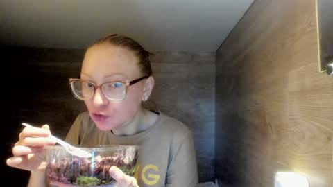 lucky_licky20 online show from 01-23-25, 03:58