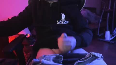 Lucky online show from 02-28-25, 02:31