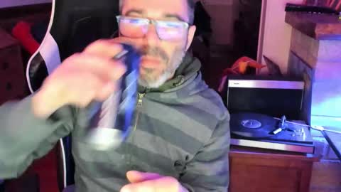 Lucky online show from 04-13-26, 06:35