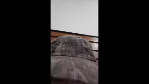 Snapshot of luckyfalcon2022 chatting on 04-26-26, 06:22 luckyfalcon2022 online show from 04-26-26, 06:22