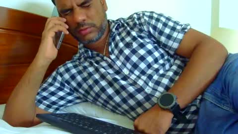 Snapshot of luckyfinalone chatting on 10-06-25, 10:07 luckyfinalone online show from 10-06-25, 10:07