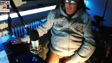 Snapshot of luckyfreak1 chatting on 12-24-24, 06:06 call me Stefan online show from 12-24-24, 06:06