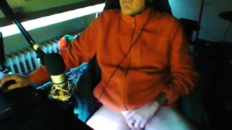        call me  Stefan online show from 02-06-26, 06:00