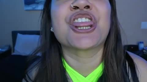 luckylee1992 online show from 09-20-25, 03:40