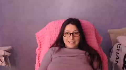 luckylinda23 online show from 04-09-26, 04:23