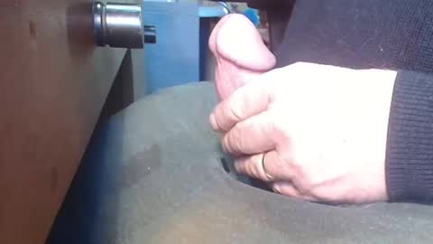 Snapshot of luckypirateboy chatting on 12-25-24, 01:19 BIG Daddy cock. Tips make it harder online show from 12-25-24, 01:19