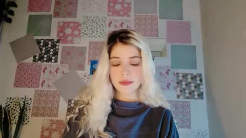 Snapshot of luckysapphire777 chatting on 11-08-25, 07:08 luckysapphire777 online show from 11-08-25, 07:08