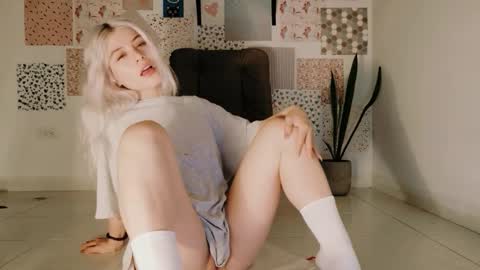 Snapshot of luckysapphire777 chatting on 03-11-26, 10:21 luckysapphire777 online show from 03-11-26, 10:21