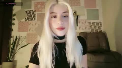 luckysapphire777 online show from 07-19-26, 11:58