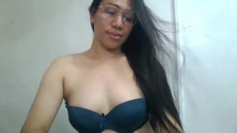 luckyts_cumx online show from 05-02-26, 04:06