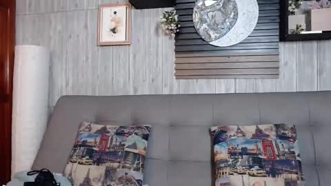 Snapshot of lucy0420 chatting on 02-09-26, 03:43 Lucy online show from 02-09-26, 03:43