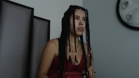   online show from 02-08-26, 04:38