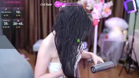 Lucy online show from 02-08-25, 12:17