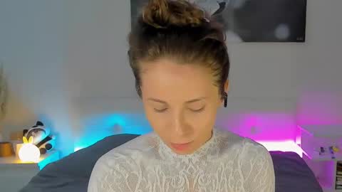 Snapshot of lucy__ray chatting on 01-29-25, 08:18 lucy__ray online show from 01-29-25, 08:18