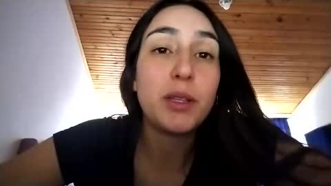 Lucia online show from 03-11-25, 06:08