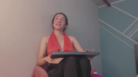 Lucy Herrera online show from 11-15-25, 12:52