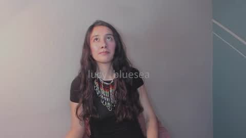 Lucy Herrera online show from 07-18-26, 11:41