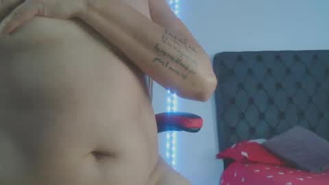 Snapshot of lucy_chanell chatting on 02-02-25, 10:17 lucy online show from 02-02-25, 10:17