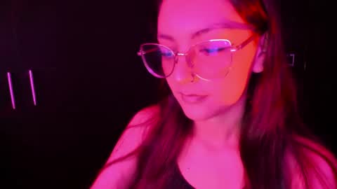 Snapshot of lucy_doll85 chatting on 07-17-26, 06:46 Lucy online show from 07-17-26, 06:46
