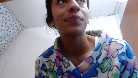 Snapshot of lucy_joi chatting on 01-19-25, 11:00 Luciana online show from 01-19-25, 11:00