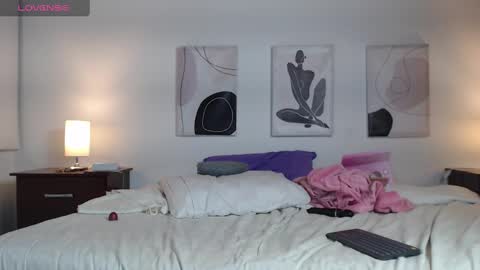 Snapshot of lucy_joi chatting on 03-08-25, 05:38 Luciana online show from 03-08-25, 05:38