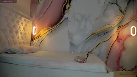 Lucy online show from 11-21-25, 11:42