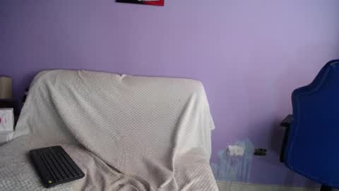  SleepyAbuela online show from 04-27-26, 01:53