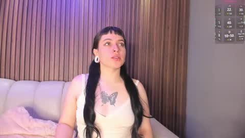 Sofia  online show from 01-06-26, 06:55