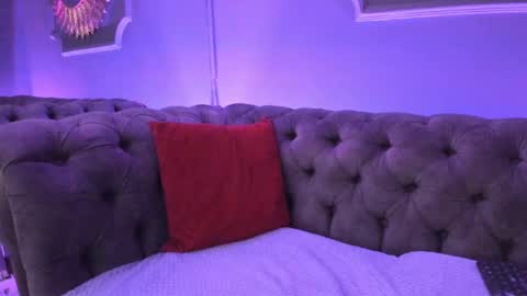 Lucy  online show from 12-09-24, 06:25