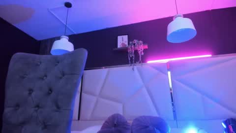 Lucy  online show from 09-10-25, 12:27