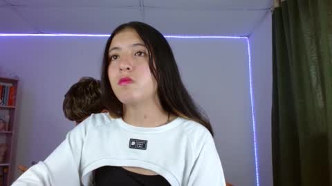 lucy_y_jacob online show from 09-29-25, 10:25