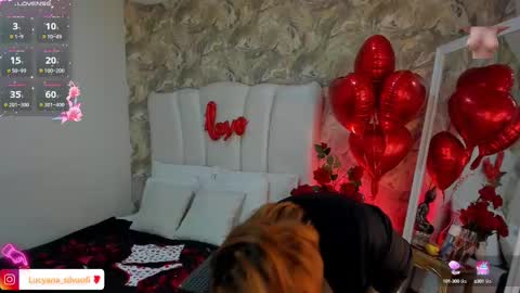 Snapshot of lucyanasilva chatting on 02-14-25, 11:10 Lucyana Silva online show from 02-14-25, 11:10