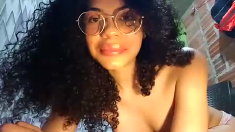 Lucia online show from 11-28-25, 03:09