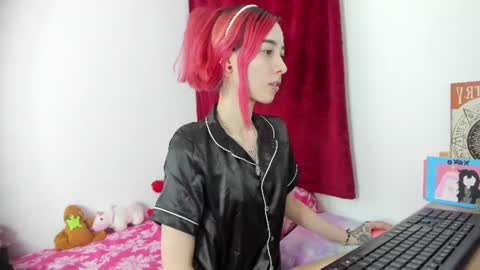 Snapshot of lucyblood chatting on 07-03-26, 04:08 lucyblood online show from 07-03-26, 04:08