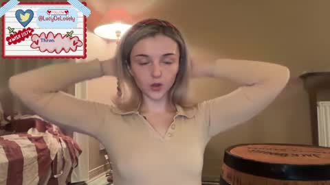 Lucy online show from 06-06-26, 10:47