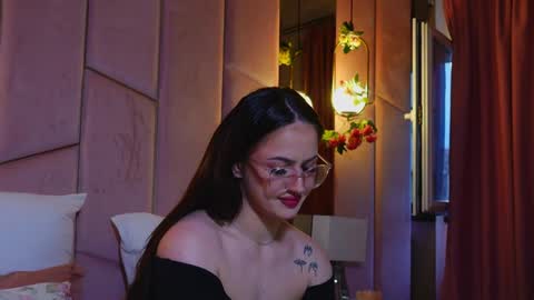 Lucy Lexton online show from 03-30-26, 04:35