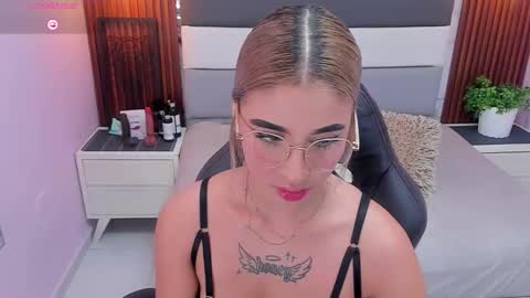 L U C Y  online show from 03-14-26, 11:37