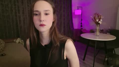 Lucy Rose online show from 03-24-26, 03:44