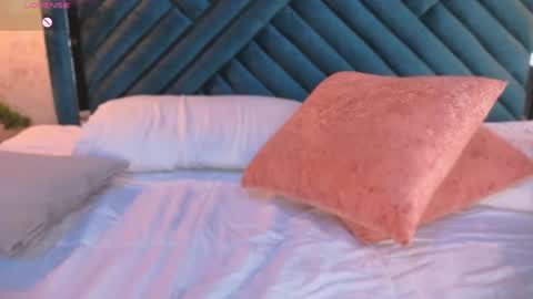 Lucy online show from 10-07-25, 03:58