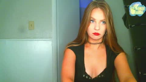 Snapshot of lucywants chatting on 07-14-26, 03:44 Goddess Lucy lucywants online show from 07-14-26, 03:44
