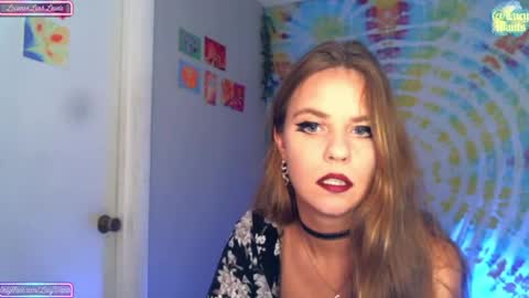 Snapshot of lucywants chatting on 08-09-26, 02:35 Goddess Lucy lucywants online show from 08-09-26, 02:35