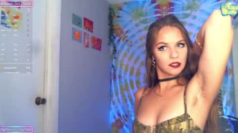 Snapshot of lucywants chatting on 08-09-26, 03:23 Goddess Lucy lucywants online show from 08-09-26, 03:23