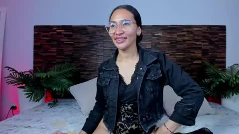 Lucy Liiu online show from 04-28-26, 08:47