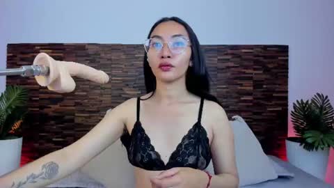 Lucy Liiu online show from 07-10-26, 08:33